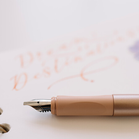 Callissima apricot Line width 1.1 mm Fountain pens by Schneider