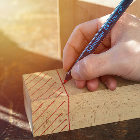 Maxx 240 black Line width 1-2 mm Permanent markers by Schneider